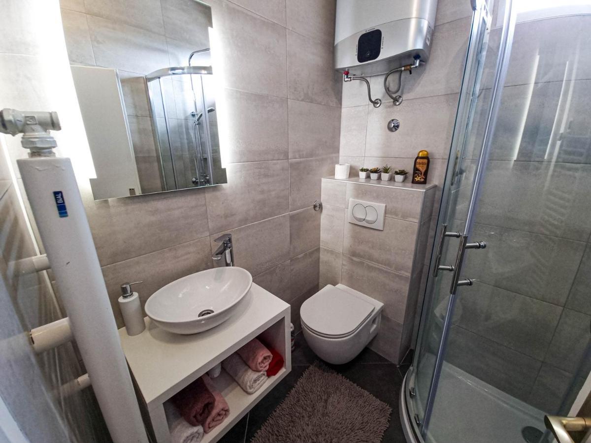 Apartment Apex Penthouse Self Check-In Karlovac Esterno foto