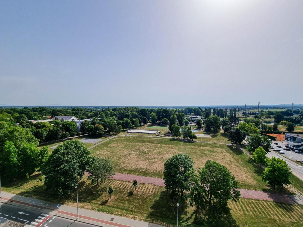 Apartment Apex Penthouse Self Check-In Karlovac Esterno foto